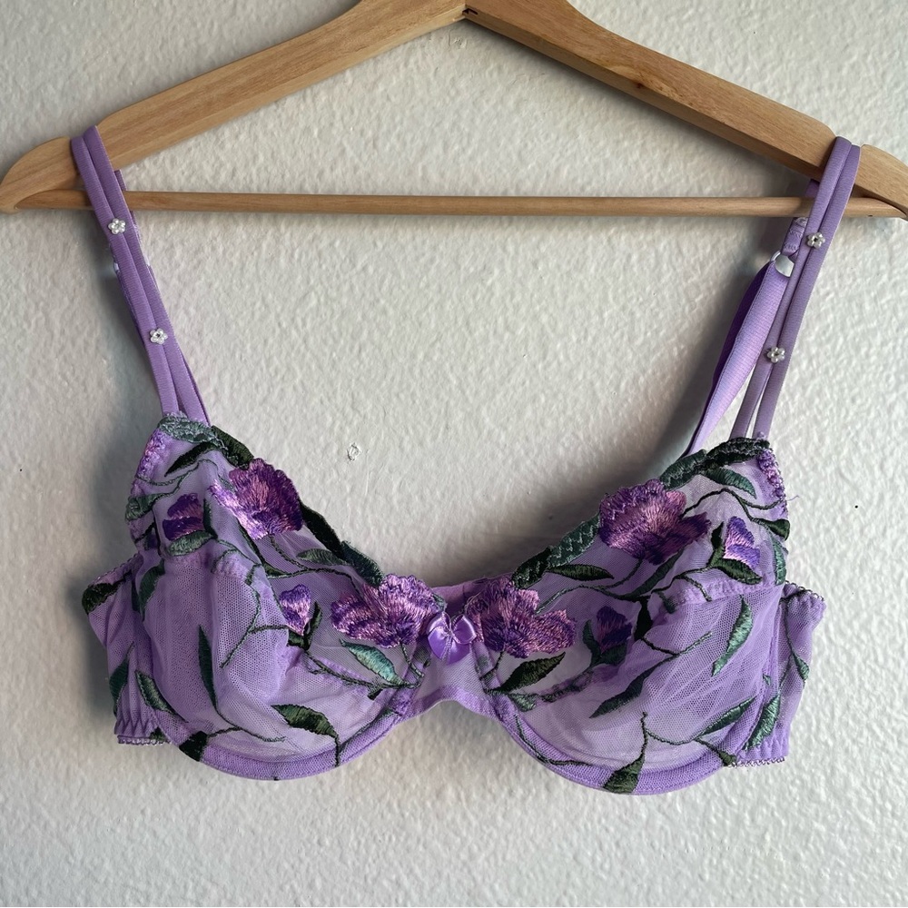 Lavender Floral Embroidered Underwire Bra